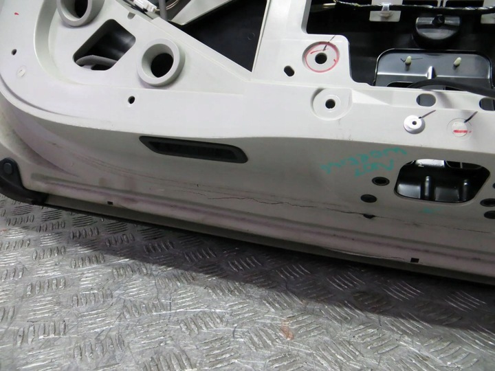 фото №11, Nissan x-trail t32 крышка багажника ean 14-