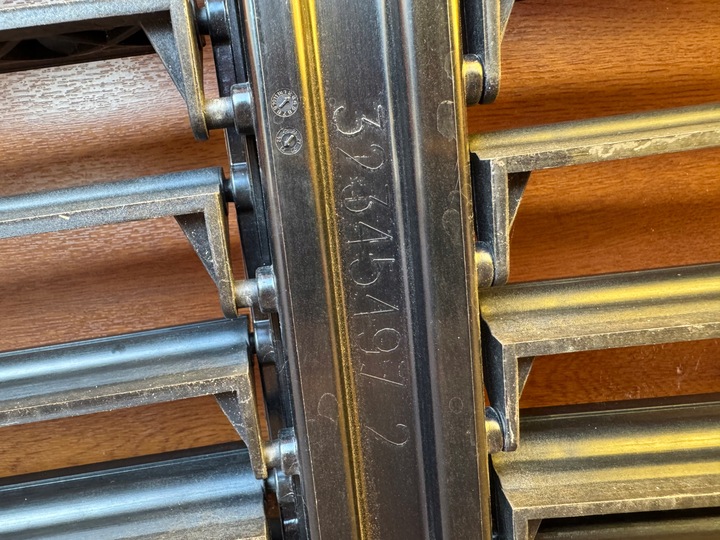 фото №15, Volvo xc60 ii ролета жалюзи руль воздуха передняя перед 32345497