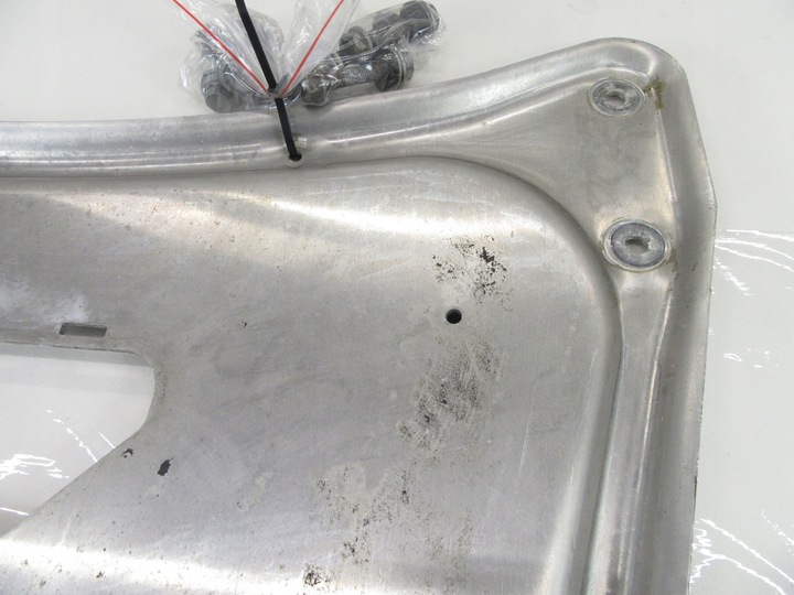 фото №7, Плита жорстка захист pod двигун bmw e53 x5 m57 m57n m62 гвинти