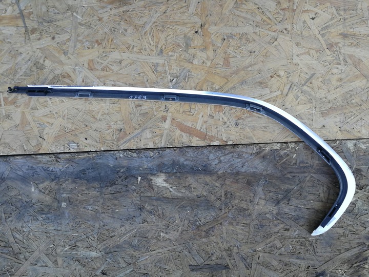 фото №4, Планка хром правий зад bmw e91 3.0d