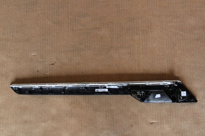 фото №3, Планка led sonavox двері зад ліві vw passat b8 arteon