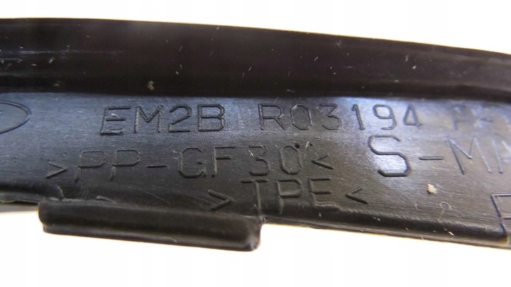 фото №10, Планка правая стёкла перед s-max 2015- чёрный карбон