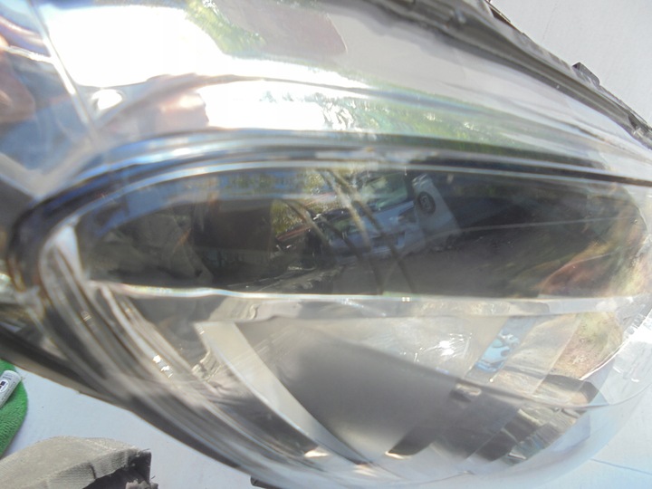 фото №12, Фара праві лампа права citroen c3 ds3 09-17 9673814380 чорна планка.