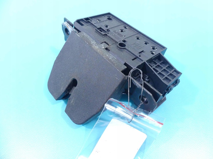 фото №1, Замок кришки зад 4pin opel signum hb 5d 02-05