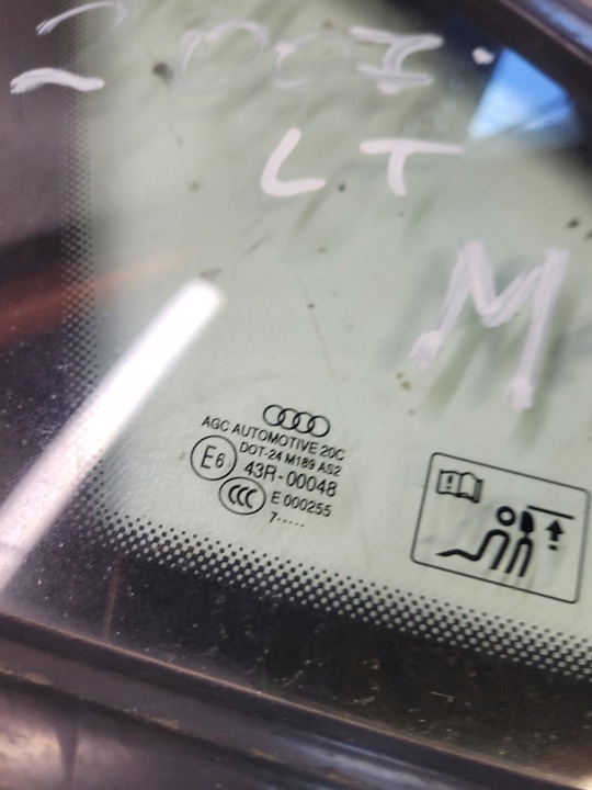 фото №5, Стекло кузовная audi a4 b8 8k5 sedan mat левый зад 2007r оригинал !!!