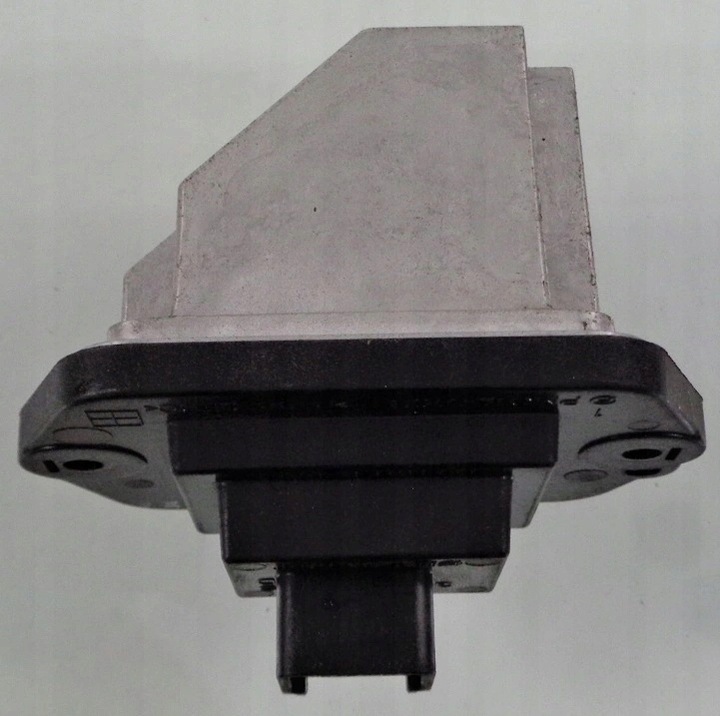 фото №1, Mazda оригинальный номер hb180gj6a резистор резистор вентилятор