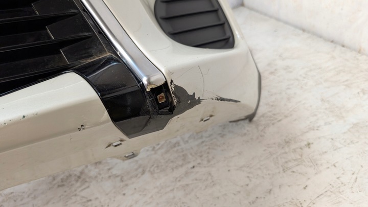 фото №8, Toyota yaris iii 3 14-17 рестайлинг бампер перед переднее 52119-0d660