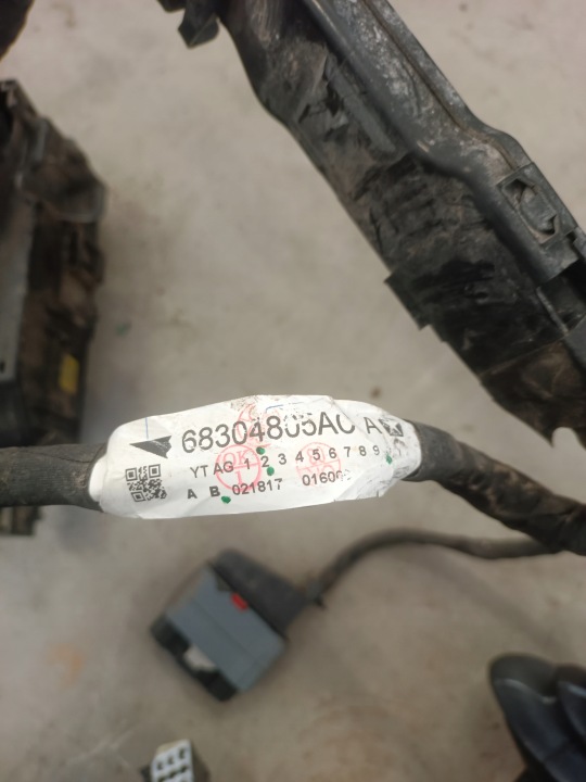 фото №13, Dodge challenger iii 15-23 джгут кабіни 68304056ae usa