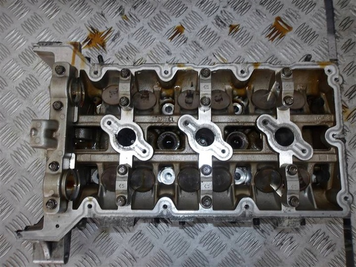 фото №1, Головка hyundai santa fe ii 3.3 v6 g6db 22111-3c210