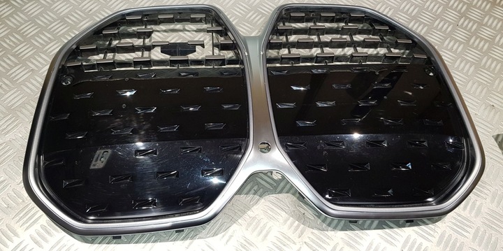 фото №13, Bmw i4 g26 м-пакет gran купе решітка бампера решітки радіатора решітка радіатора камера 9850177