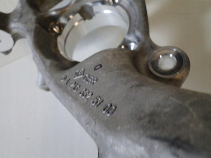 фото №11, Mercedes e w213 213 238 w238 cls 257 поворотна опора передня ліва 4matic