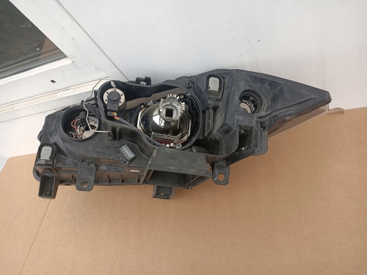 фото №10, Renault megane ii лампа права передня перед ксенон 89307040 500-096-803