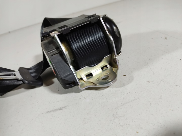 фото №5, Volvo v60 18r- pas безопасности левый правые зад