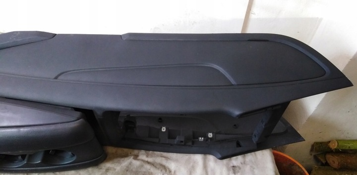 фото №8, Audi q7 4l подлокотник туннель средний 06r eur