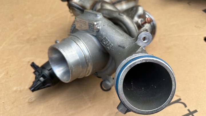 фото №16, Mercedes m264 2.0 бензин турбонагнітач турбіна turbo a2640903800