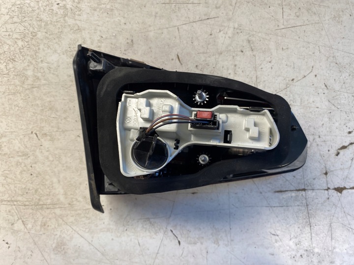 фото №7, Vw golf vii лампа правые зад w крышка багажника 5g0945094ae