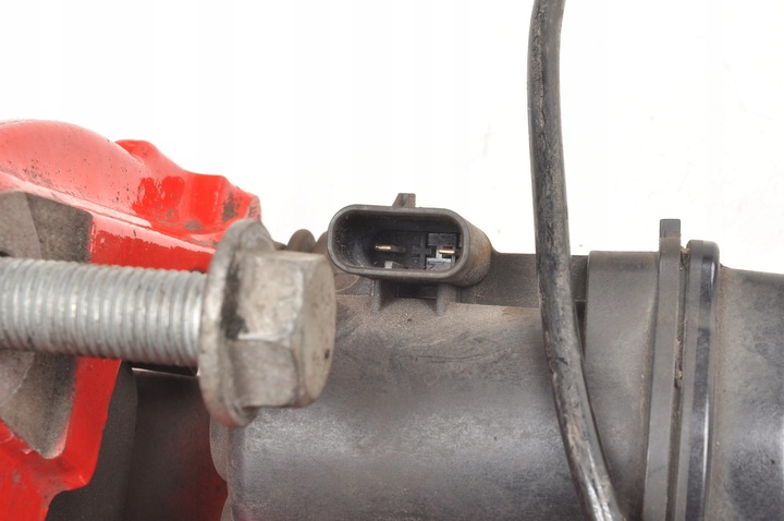 фото №12, Mercedes amg gt c190 4.0 v8 супорт гальмівний зад 19007 360x26