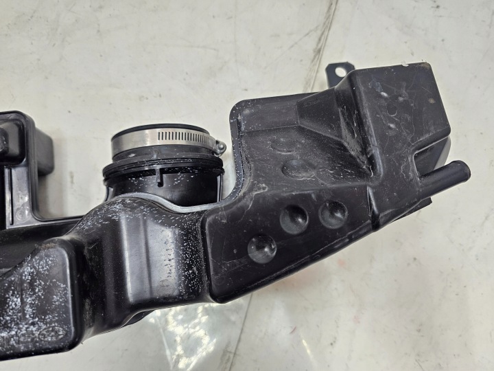 фото №9, Subaru outback vi 23-25 повітропровід резонатор фільтра повітря 2.5 usa