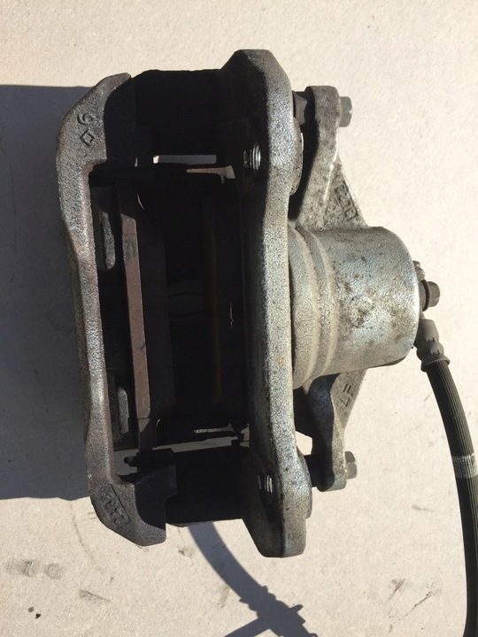 фото №8, Kia ceed iii 1.4 t-gdi супорт гальмівний перед