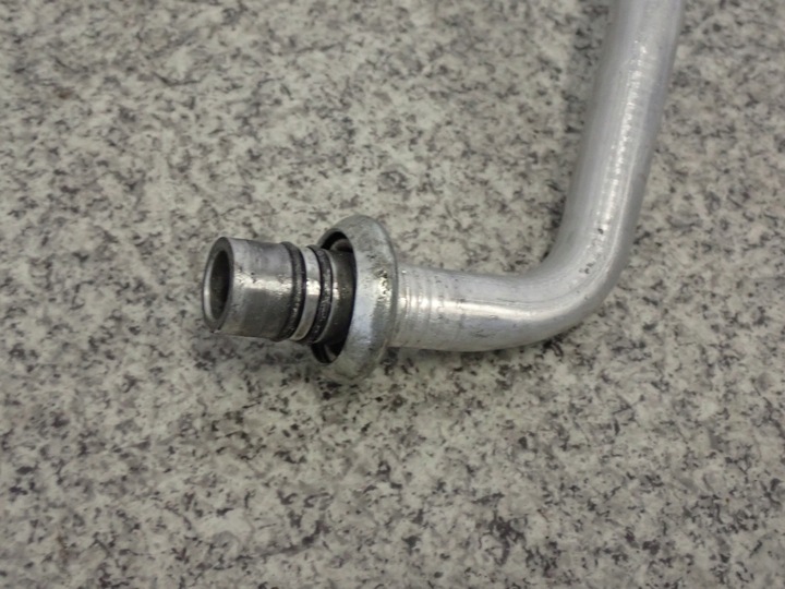 фото №4, Mazda5 mazda 5 ii 10- 1.6d шланг кондиционера