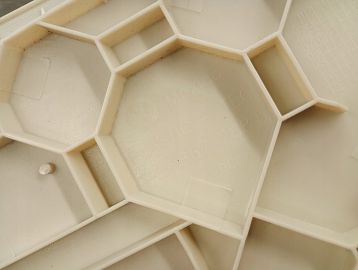 фото №9, 1k5867288d планка внутрішня праві зад vw jetta v