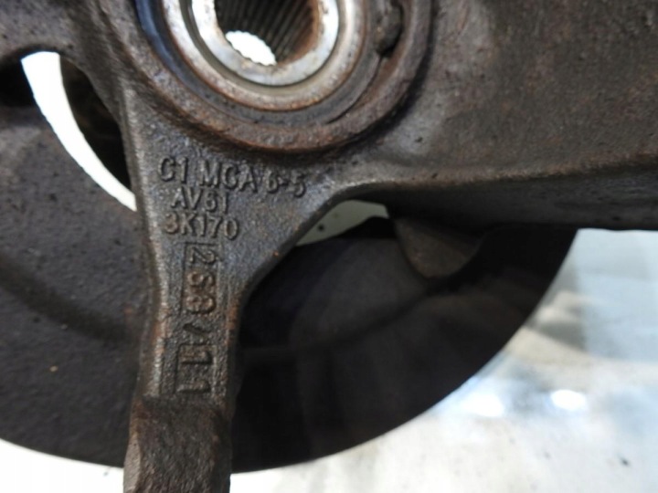 фото №13, Ступица поворотный кулак правое перед ford focus mk3 1.6 tdci av613k170