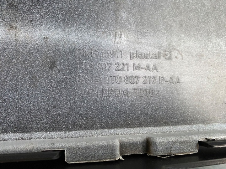 фото №15, Бампер передній перед хром vw caddy iii 2k5 touran ii рестайлінг 1t0 2010-2015