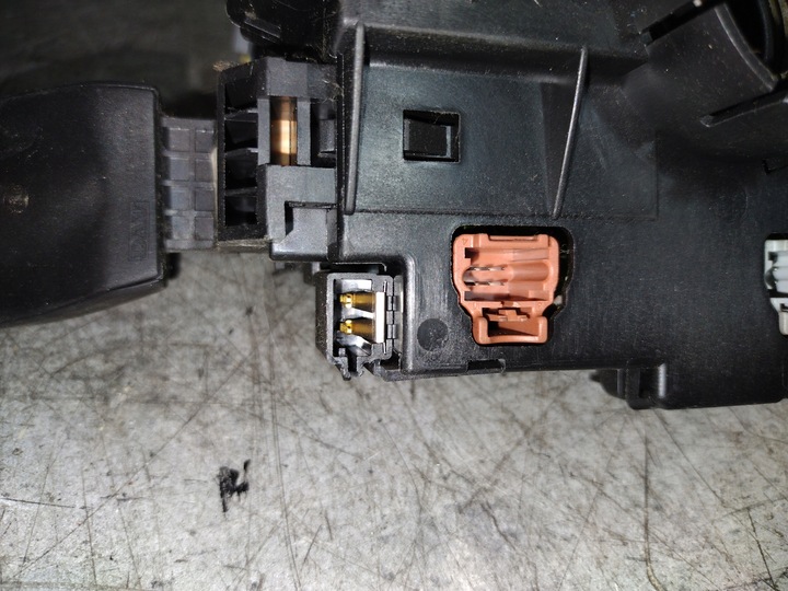 фото №8, Переключатель комбинированный peugeot citroen 96605638xt