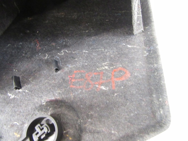 фото №5, Захист заглушка боковина оббивка багажника праві bmw e81 e87