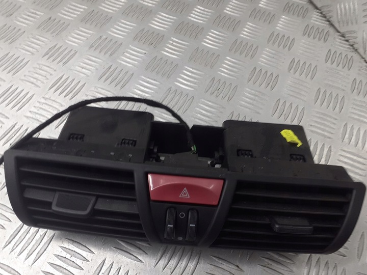 фото №1, Решітка середня повітропровід fiat stilo 735269789