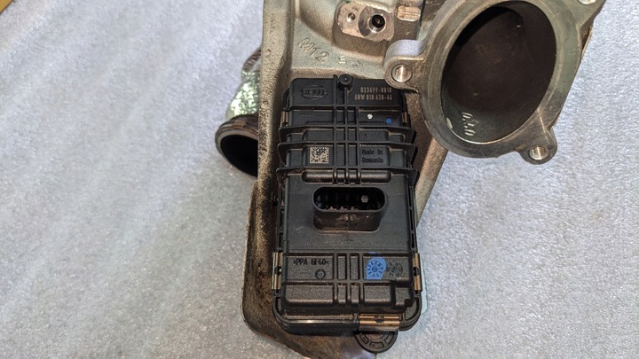 фото №8, M оригінал турбіна vw audi a8 sq7 10 000 km jak нова 057145654q 057145654n