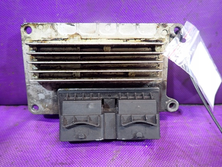 фото №1, Renault clio ii 01-05 1,2 компьютер двигателя 8200232133 8200181482