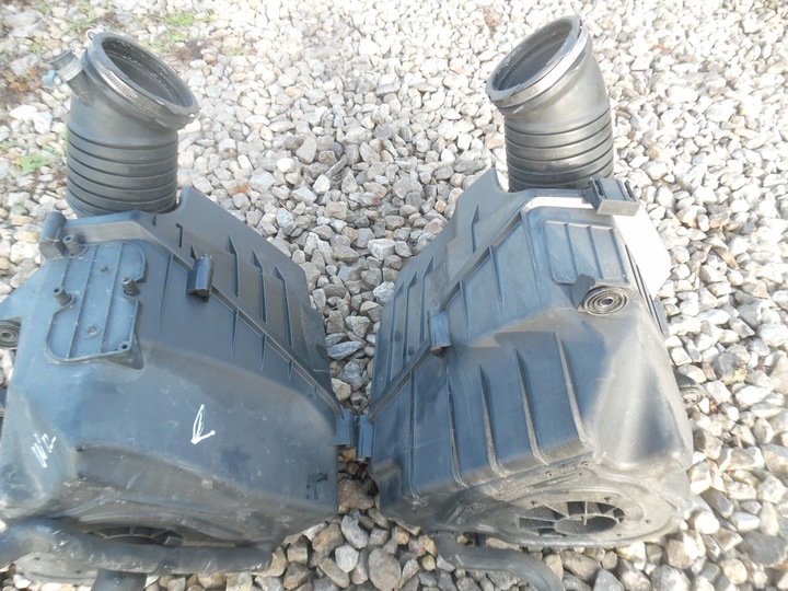 фото №12, Audi a8 w12 корпус фильтра воздуха комплектная правая