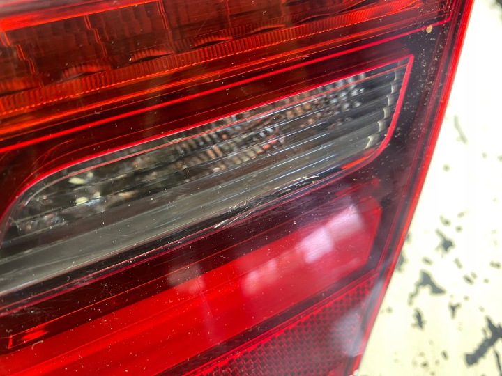 фото №6, Audi a3 8v фара праве зад w кришка багажника 8v4945094a
