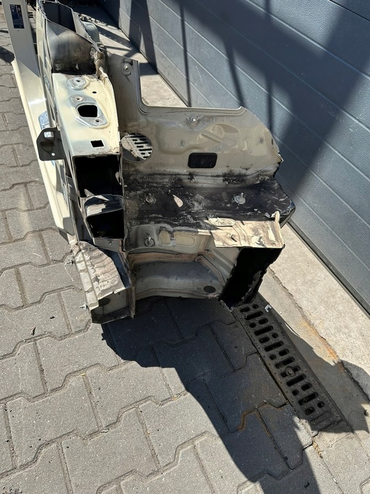 фото №9, Чверть праві перед, стійка праві, поріг права, чверть mercedes w213 sm c623