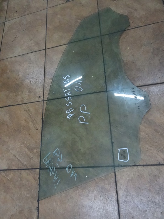 фото №3, Passat b5 01' скло правий перед