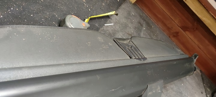фото №8, Mercedes w203 ролета багажника универсал 2038600175