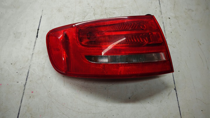 фото №11, Лампа левая левый зад w крыло вкладка audi a4 b8 avant универсал 8k9945095