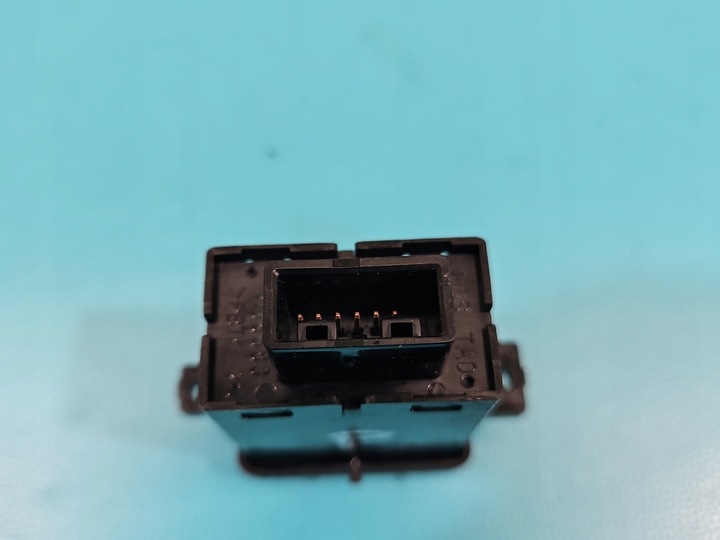 фото №11, Переключатель подогрева сиденья honda accord viii 08- m36580