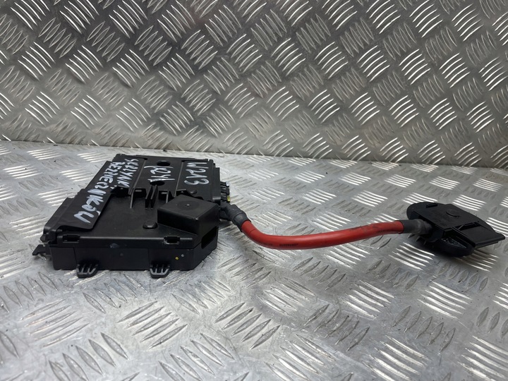 фото №8, Mercedes w213 коробка распределитель тока клемма a2135406200