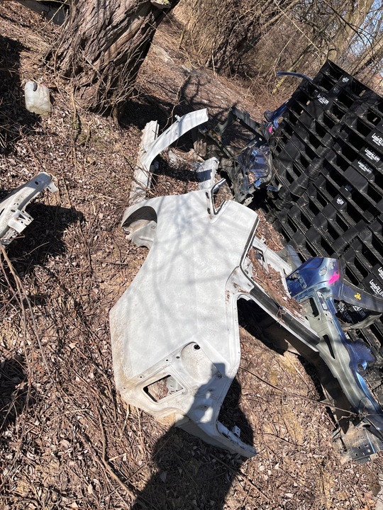 фото №1, Audi a8 d4 4h крило чверть поріг зад ліва