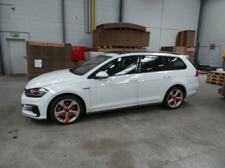 фото №15, Vw golf 7 vii скло бокова кузовна 5g9845297 5g9845298 крила 5g9 845