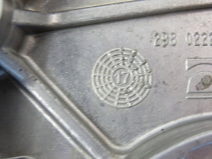 фото №6, Vw 1.4 tsi защита сальник вала 04e103153b