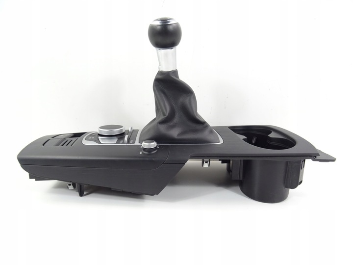 фото №8, Audi a3 v8 туннель ручка чехол коробки передач консоль навигация навигация 8v1864261f