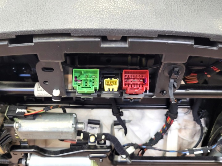 фото №8, Сиденья диван комплект audi q7 4l 3.0 tdi 2006r ly7w