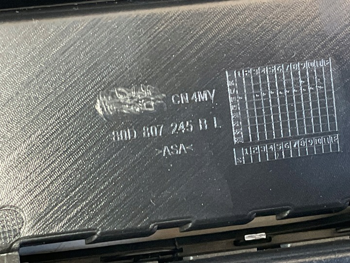 фото №8, Решітка бампера передньої audi q5/q-5 80a передній рестайлінг s-line/shadowline 782