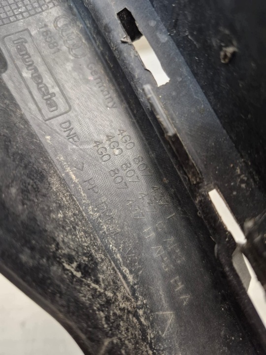 фото №16, Audi a6 c7 4g0 allroad 11-14r - бампер перед передний spr 6xpdc 4g0807437f