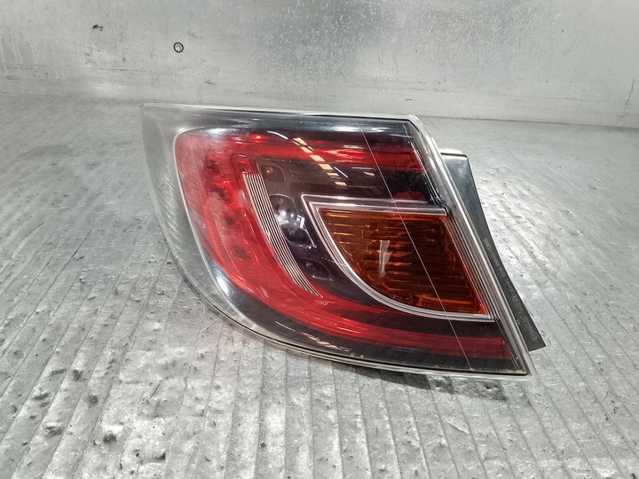 фото №1, Лампа задняя левая mazda 6 gs1f-51150 220-41055 хэтчбек