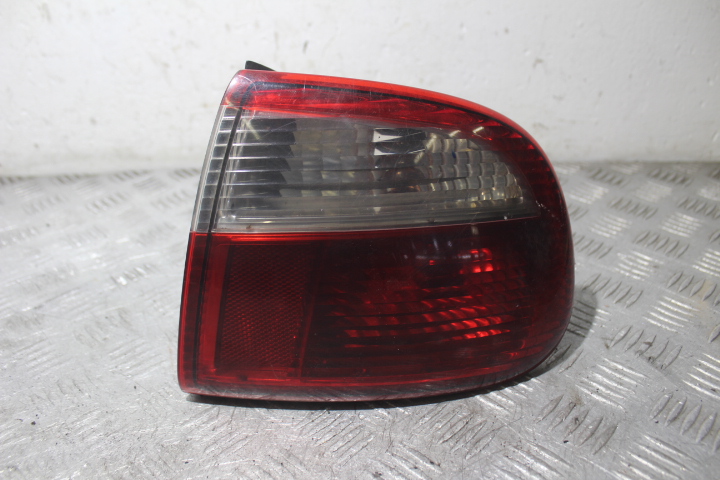 фото №1, Лампа правая задняя seat toledo ii