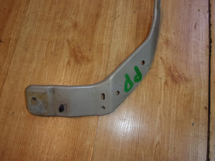 фото №1, Citroen c4 picasso ii кронштейн крыльев правые перед